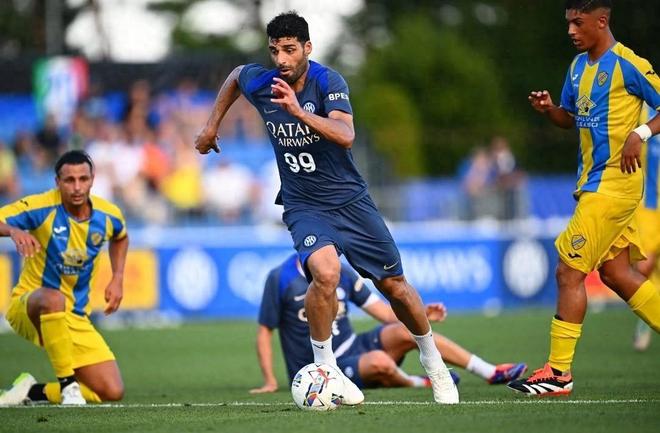 国际米兰豪取连胜，冲刺榜首