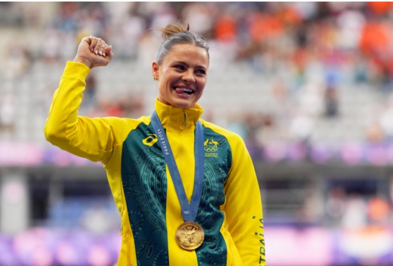 澳大利亚队在帆船比赛中获奖