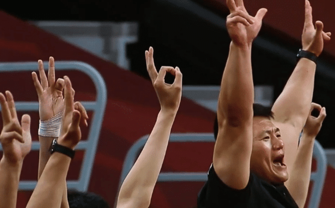 雷火电竞主播-亚洲劲旅实现大逆转，庆祝胜利