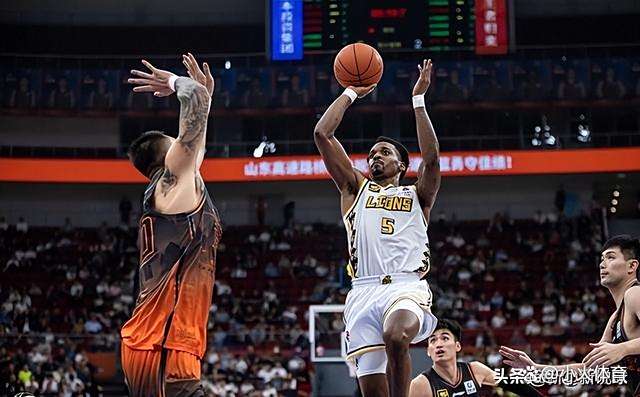 亚洲劲旅实现大逆转，庆祝胜利