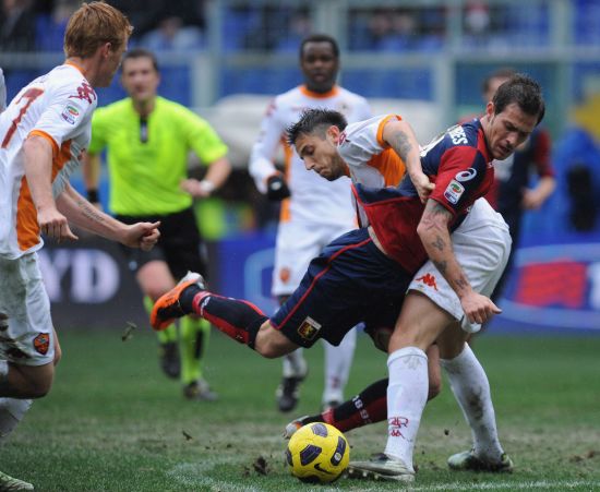 关于热那亚遭遇绝境，客场告负难以扭转的信息