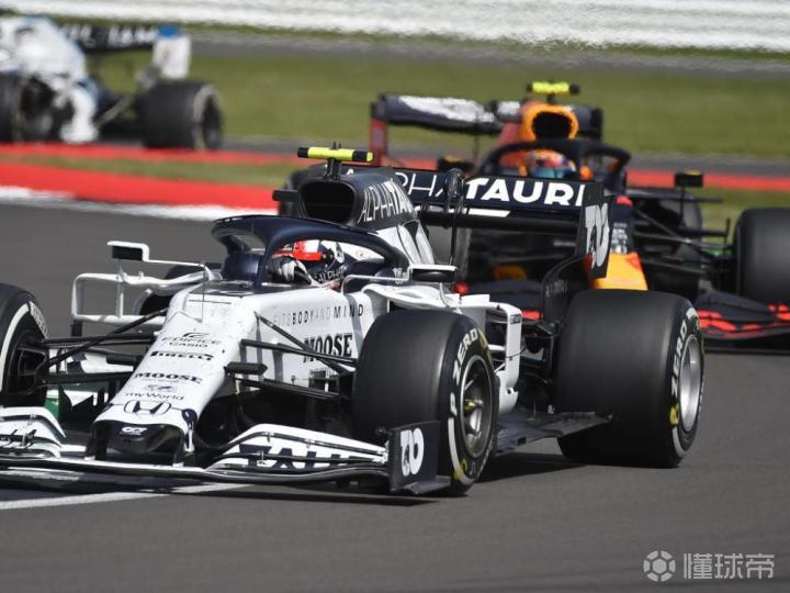 雷火电竞简介-红牛二队险胜迈凯伦，汉密尔顿带队取胜