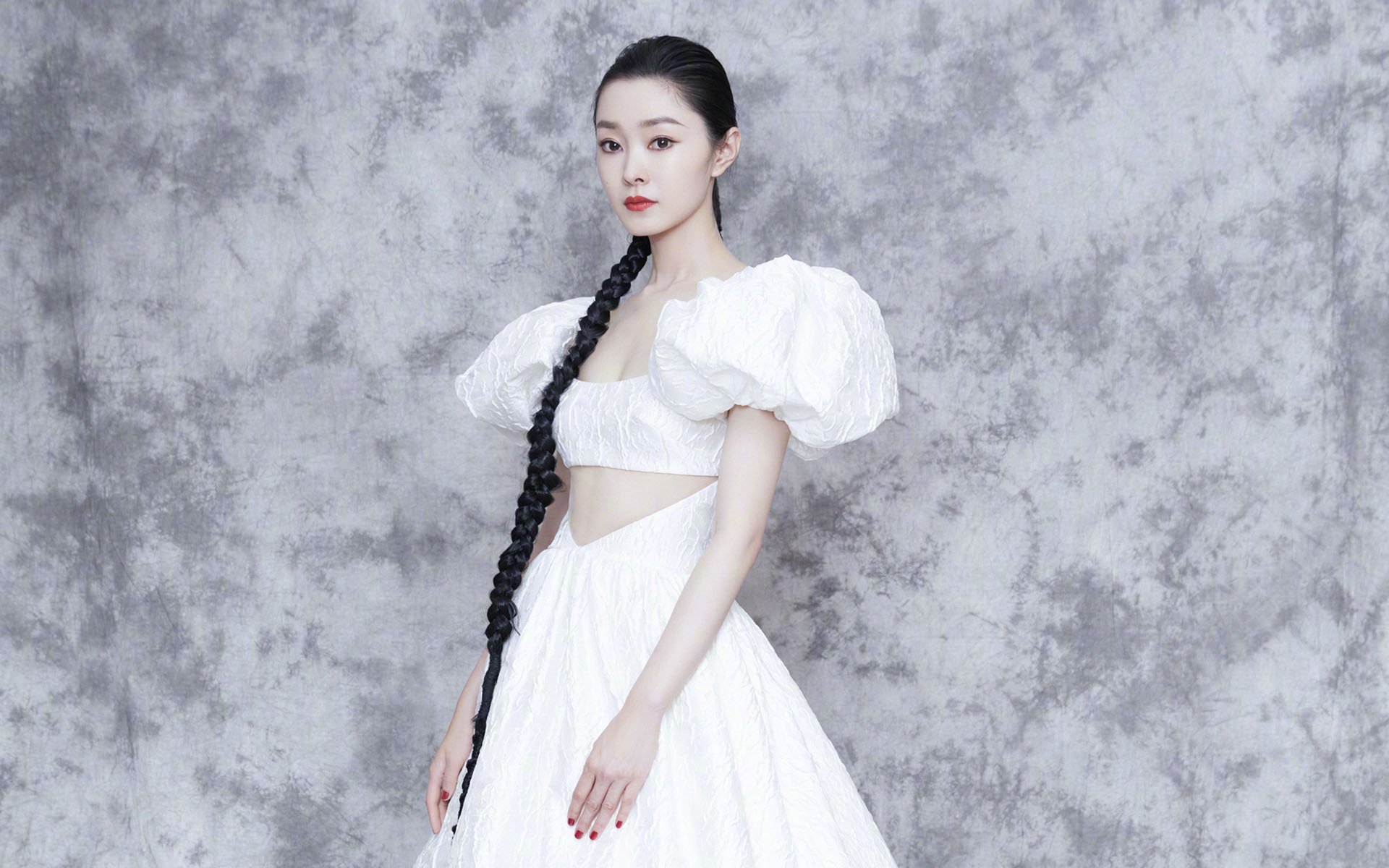 雷火电竞-冰与火之歌，克莱·汤普森的绝杀时刻如何点燃独行侠的冠军梦想