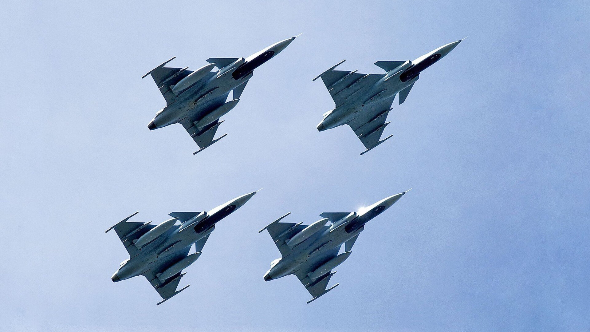 速度与高度，F1揭幕战硝烟未散，老鹰开门红战略胜马刺